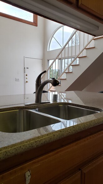 More Photos Of 2305 Glendale Blvd, Los Angeles Apartments For Sale