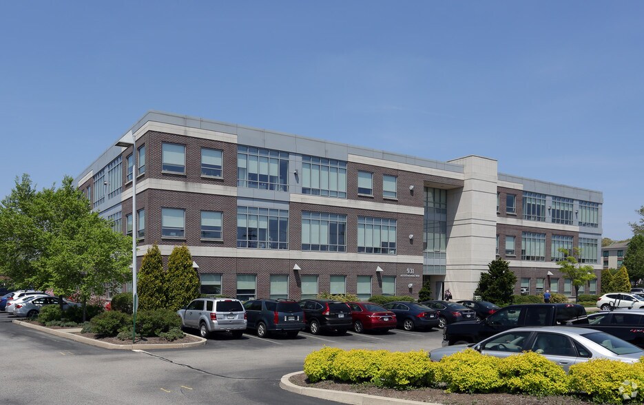 More Photos Of 931 Jefferson Blvd, Warwick Unknown For Lease
