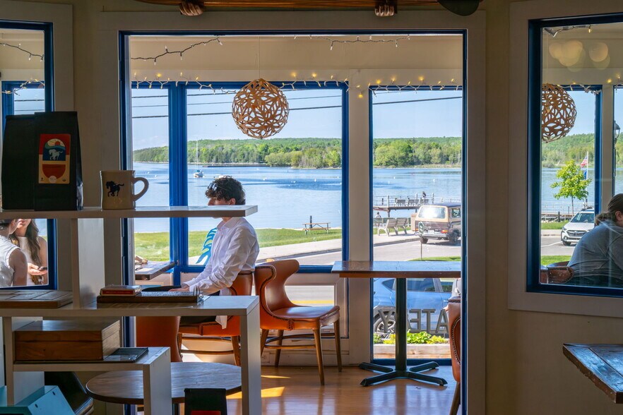 More Photos Of 4113 Main St, Fish Creek Storefront Retail Residential For Sale