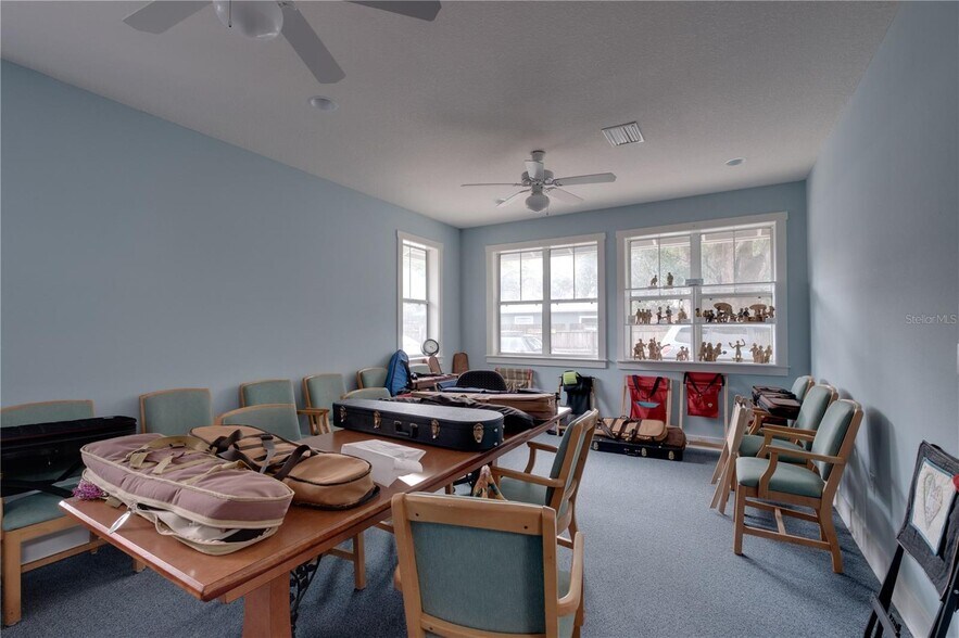 More Photos Of 307 State Road 26, Melrose Restaurant For Sale