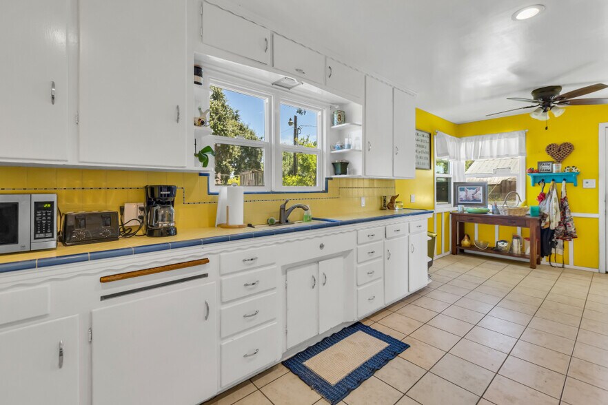 More Photos Of 9455 E Stockton Blvd, Elk Grove Specialty For Sale