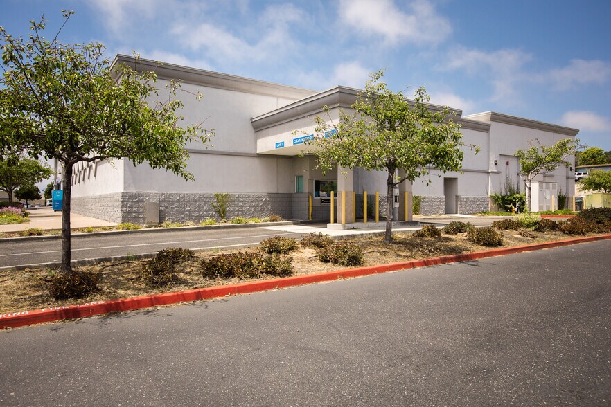 More Photos Of 1690 E Grand Ave, Arroyo Grande Drugstore For Sale