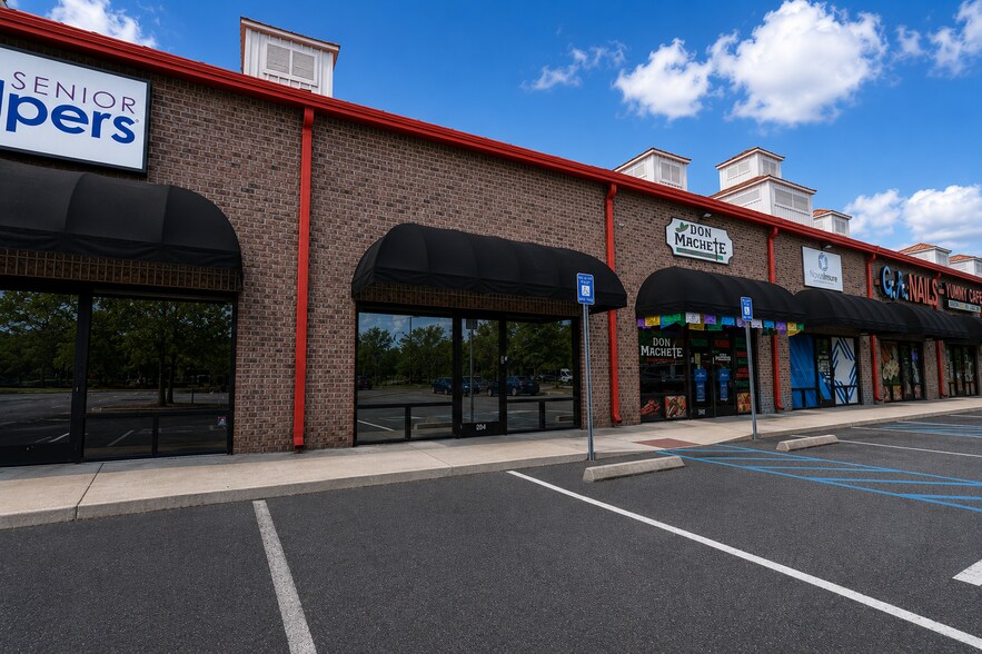 Primary Photo Of 4395 Ogeechee Rd, Savannah Freestanding For Lease