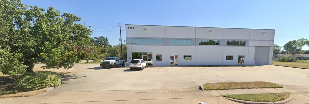More Photos Of 5636 Gessner Rd, Houston Industrial For Sale
