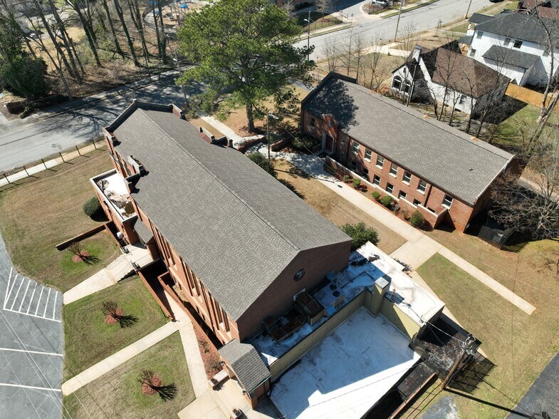 More Photos Of 1583 Westhaven Dr SW, Atlanta Religious Facility For Lease