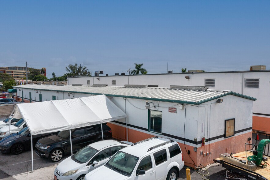 More Photos Of 9700 NW 79th Ave, Miami Office For Lease