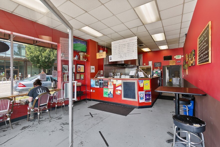 More Photos Of 5512-5522 20th Ave, Seattle General Retail For Sale