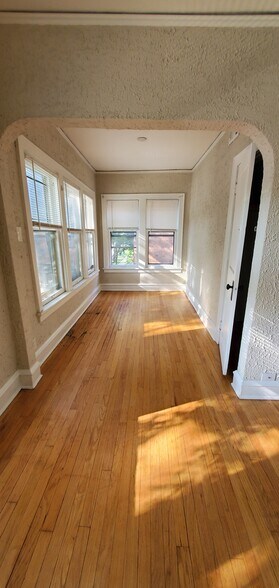 More Photos Of 2706 N Frederick Ave, Milwaukee Apartments For Sale