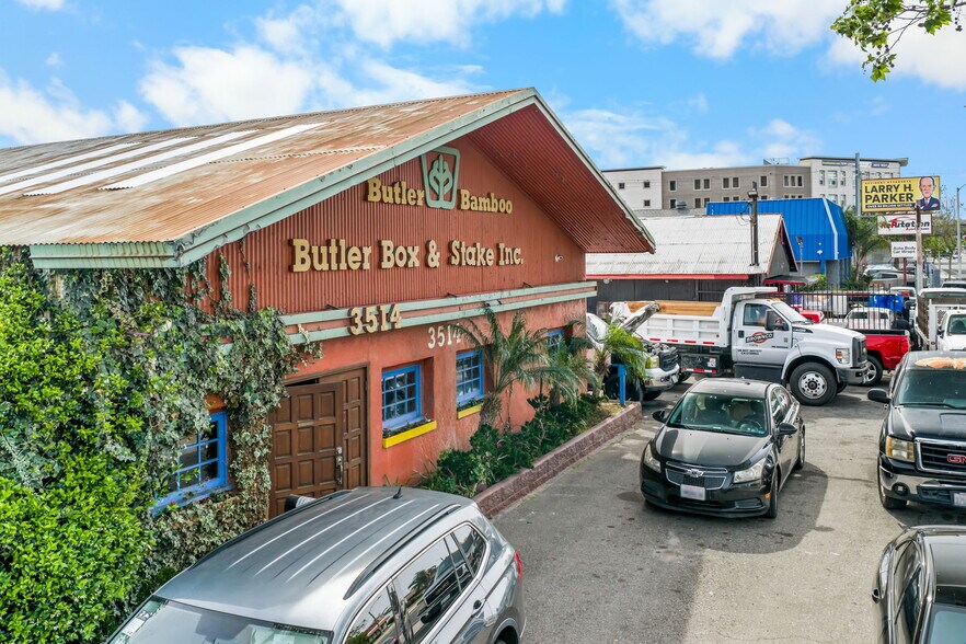 More Photos Of , Santa Ana Unknown For Sale