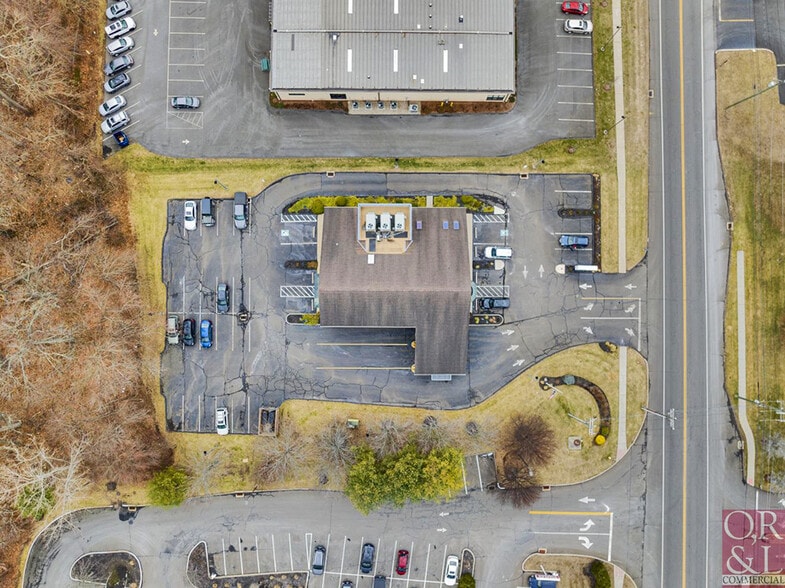 More Photos Of 61 N Main St, Branford Bank For Lease