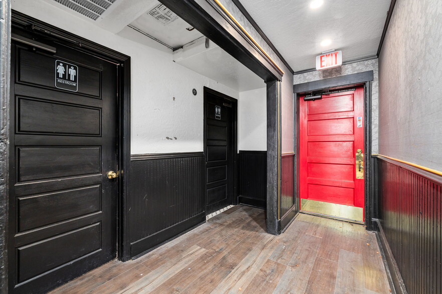 More Photos Of 6957 Sebastopol Ave, Sebastopol Restaurant For Sale