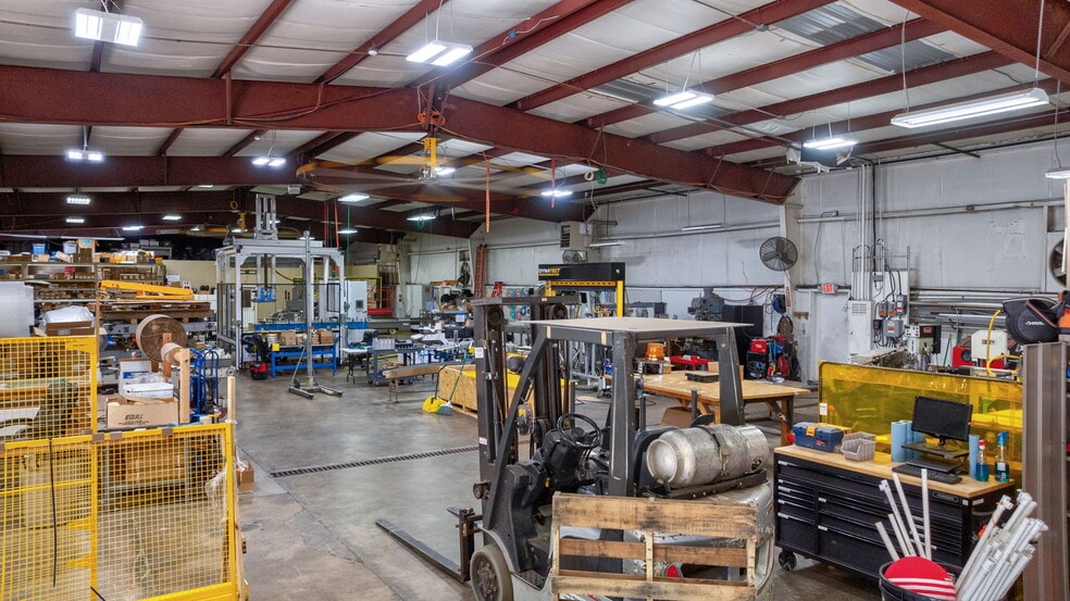 More Photos Of 328 Commerce Blvd, Bogart Warehouse For Sale