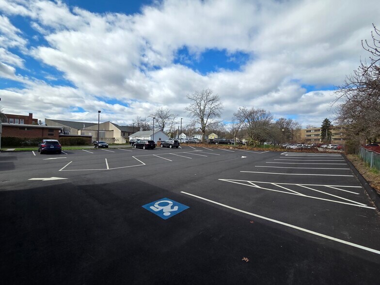 More Photos Of , Middletown Office For Sale