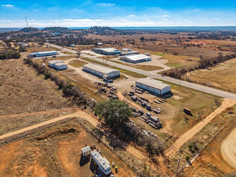 More Photos Of 2684 W US Highway 290, Fredericksburg Warehouse For Sale