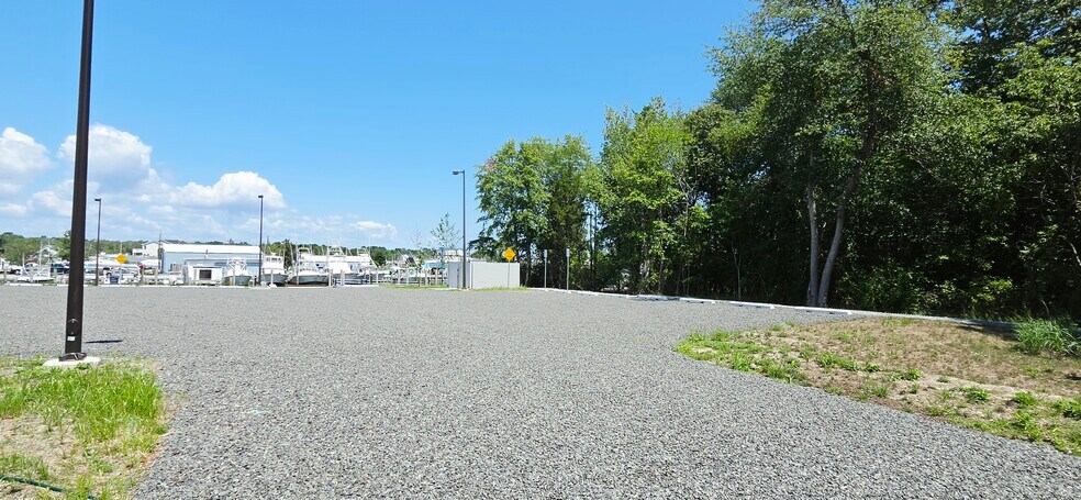 More Photos Of 41 Pennsylvania Ave, Waretown Marina For Sale