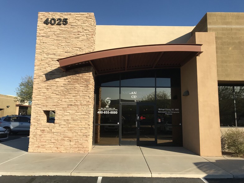More Photos Of 4025 W Chandler Blvd, Chandler Coworking Space
