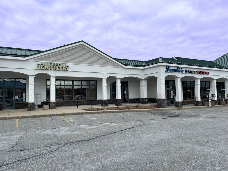 More Photos Of 1051 Ten Rod Rd, North Kingstown General Retail For Lease