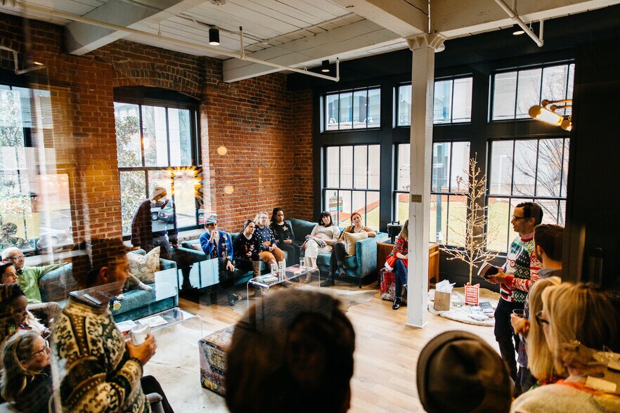 More Photos Of 135 Auburn Ave NE, Atlanta Loft Creative Space For Lease