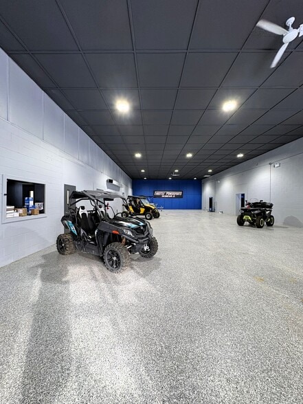 More Photos Of 134 Forest Lea Rd, Pembroke Warehouse For Sale