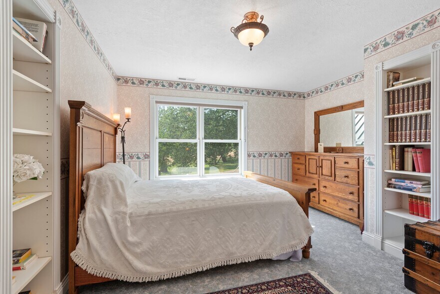 More Photos Of 48212 Clear Creek Rd, Halfway Hospitality For Sale