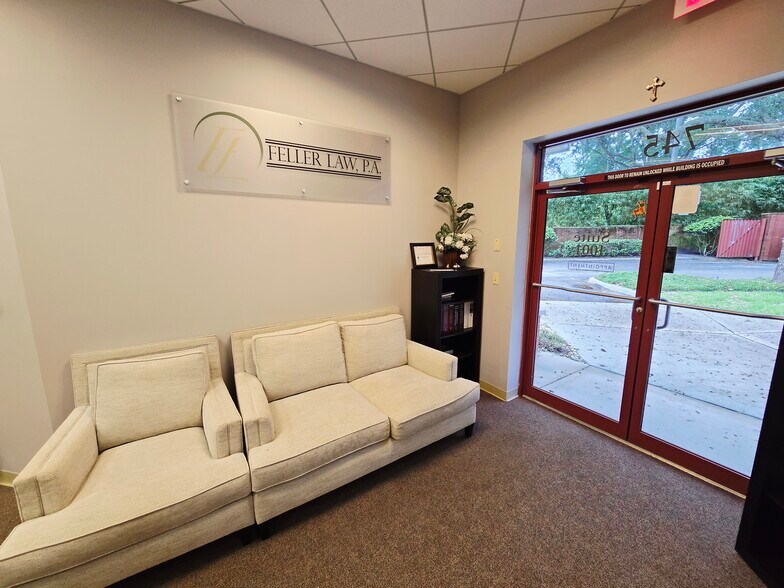 More Photos Of 745 Primera Blvd, Lake Mary Medical For Lease