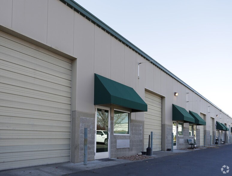 More Photos Of 615 W 9400 S, Sandy Manufacturing For Lease