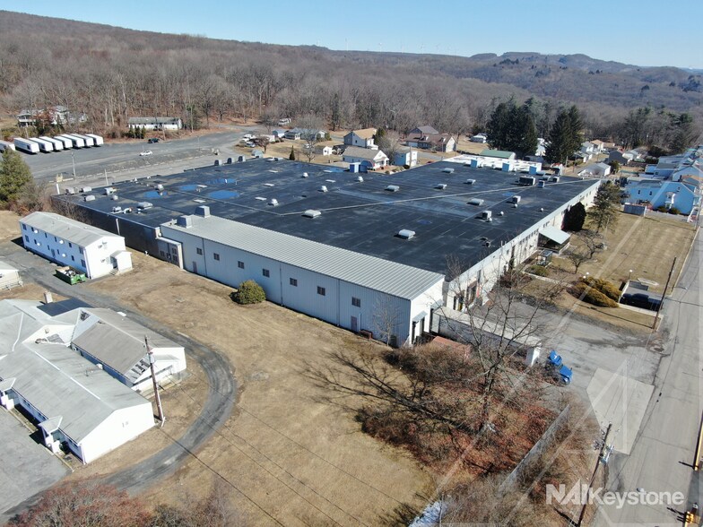 More Photos Of 2001 Market St, Ashland Manufacturing For Lease