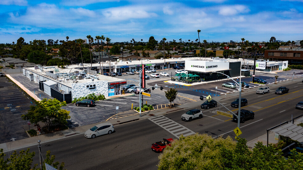 Primary Photo Of 333 E 17th St, Costa Mesa Freestanding For Sale