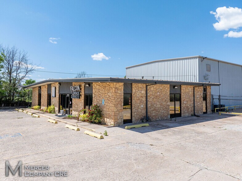 More Photos Of 1635 SE 29th St, Oklahoma City Warehouse For Sale