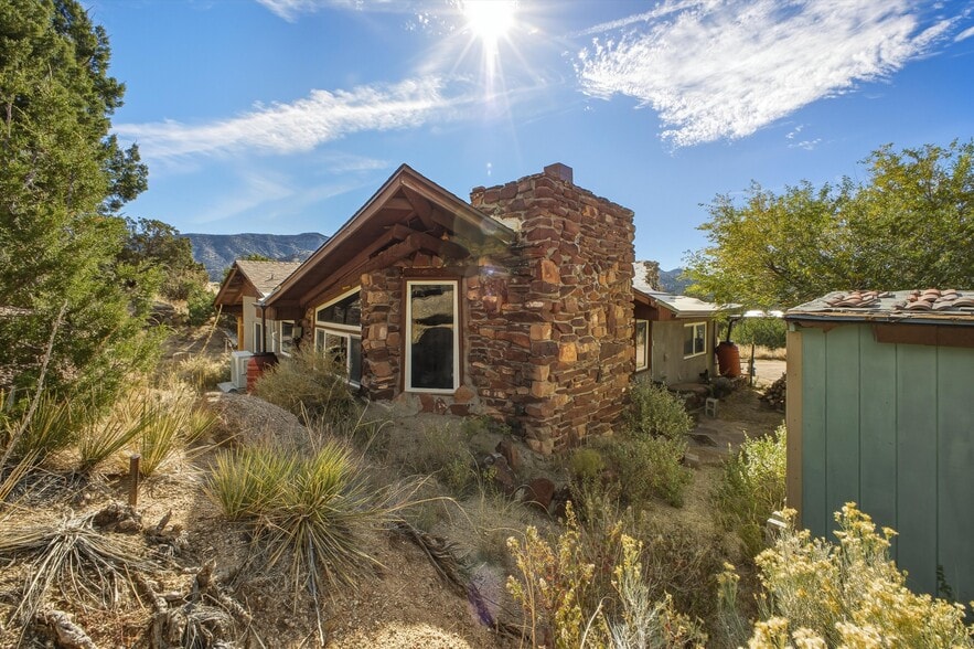 More Photos Of 24 Matisse Rd NE, Albuquerque Apartments For Sale