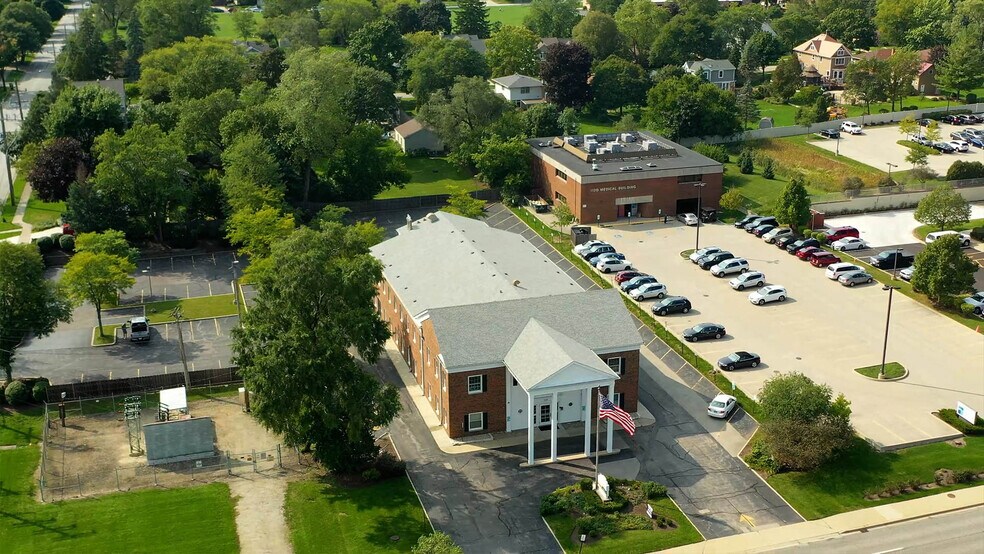More Photos Of 1114 N Arlington Heights Rd, Arlington Heights Medical For Lease