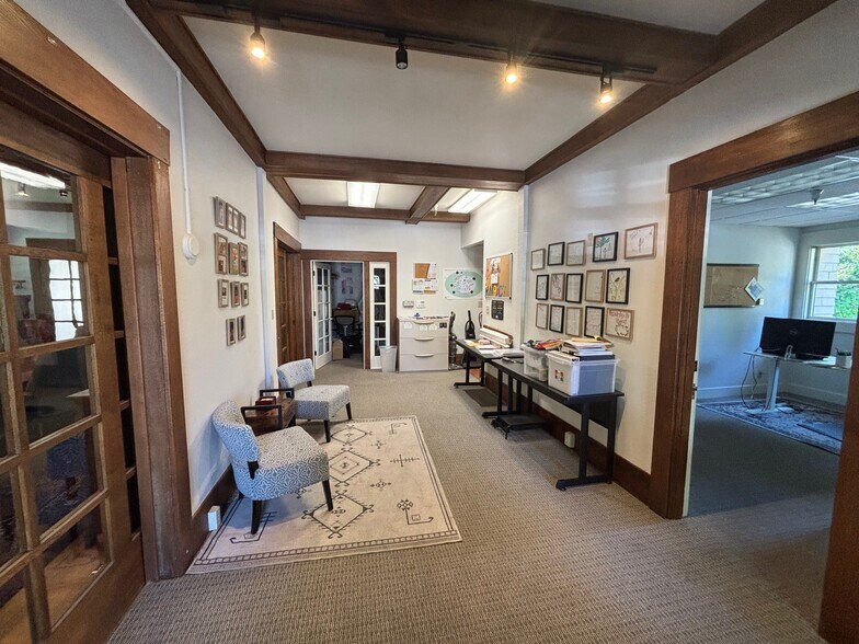More Photos Of 1303 Jefferson St, Napa Office For Lease