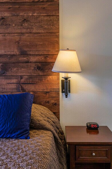 More Photos Of 605 4th Ave, Fort Garland Hotel For Sale