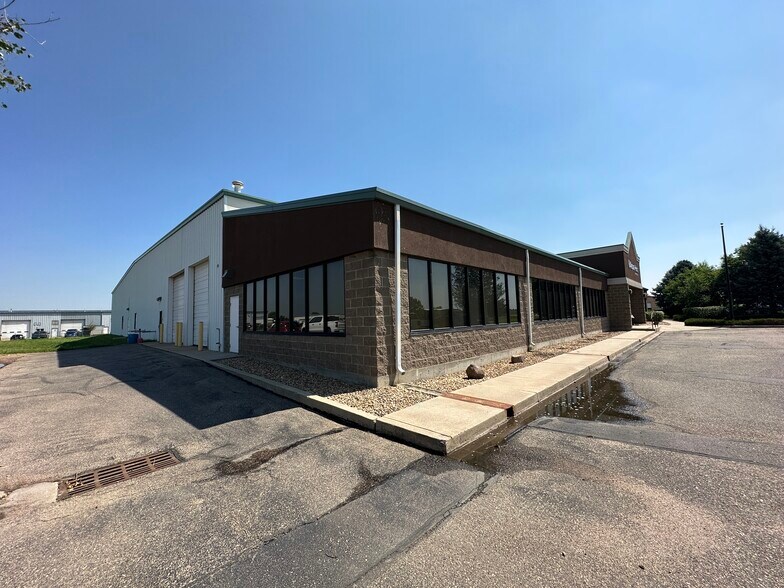 More Photos Of 7501 Miller Dr, Frederick Manufacturing For Sale