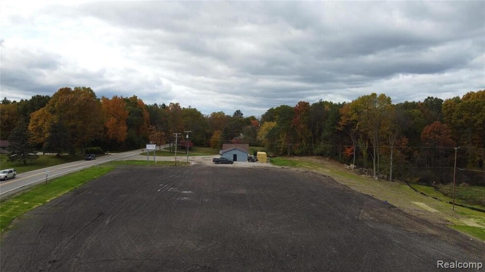 More Photos Of 10855 Silver Lake Rd, South Lyon Land For Sale