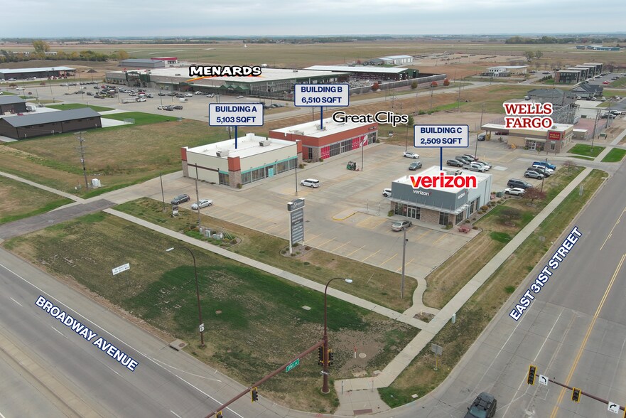 More Photos Of 3100 Broadway Ave, Yankton Bank For Sale