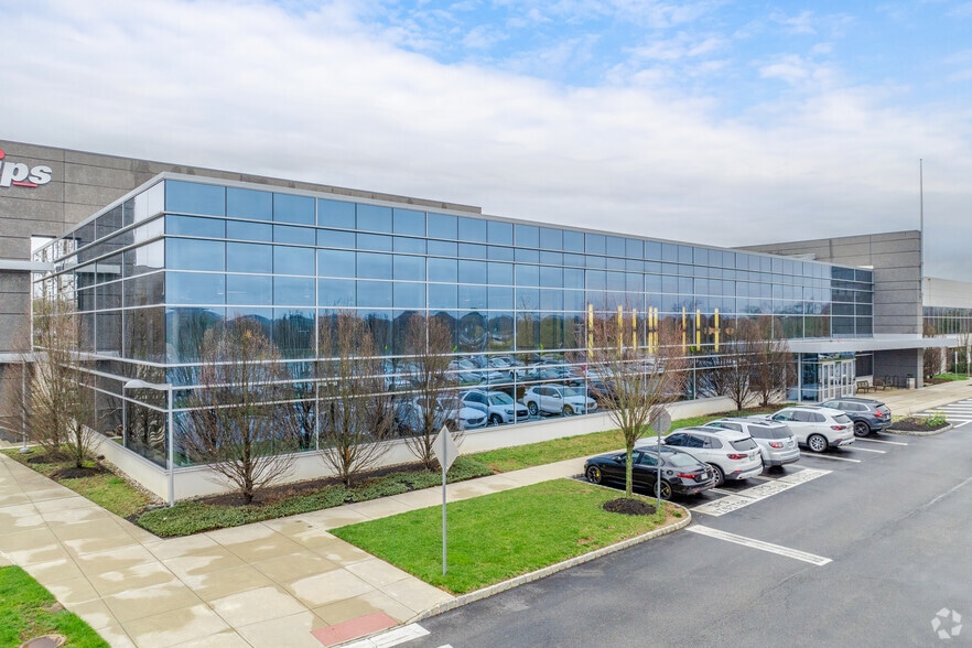 More Photos Of 721 Arbor Way, Blue Bell Office For Sale