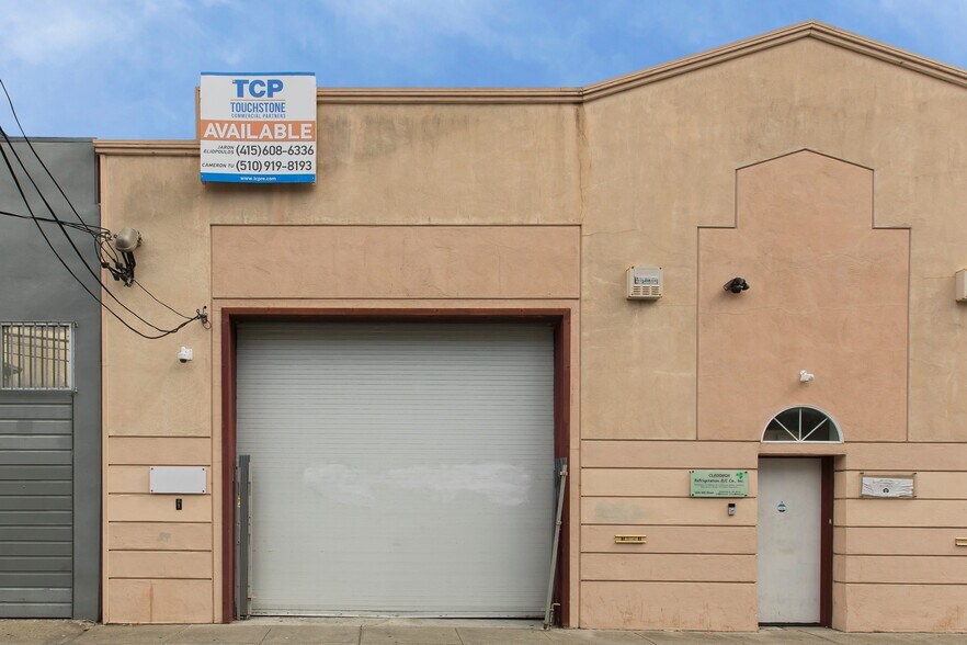 More Photos Of 1434 15th St, San Francisco Warehouse For Lease