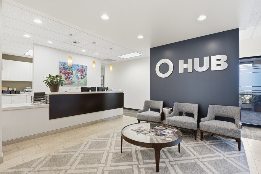 More Photos Of 3911 Castlevale Rd, Yakima Office For Lease