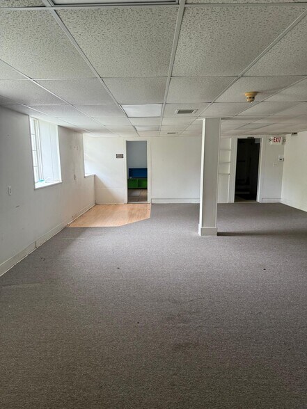 More Photos Of 15109 S Dillman St, Plainfield Religious Facility For Sale