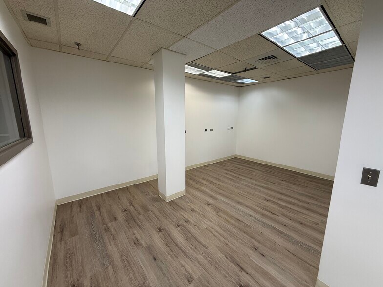More Photos Of 446-450 Union Blvd, Allentown Medical For Lease