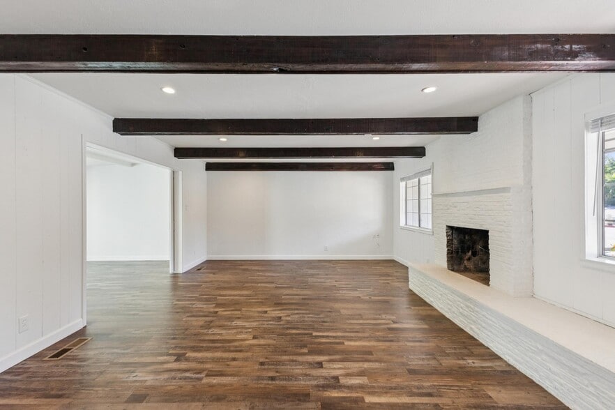 More Photos Of 3851 Vineyard Ave, Pleasanton Apartments For Sale