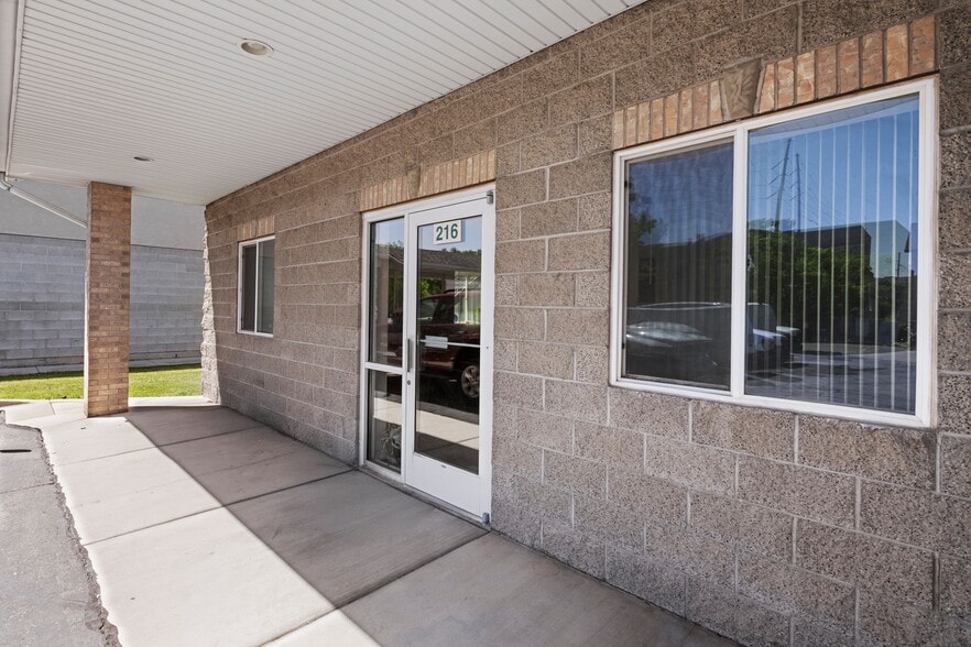 More Photos Of 216 W 4860 S, Salt Lake City Service For Sale
