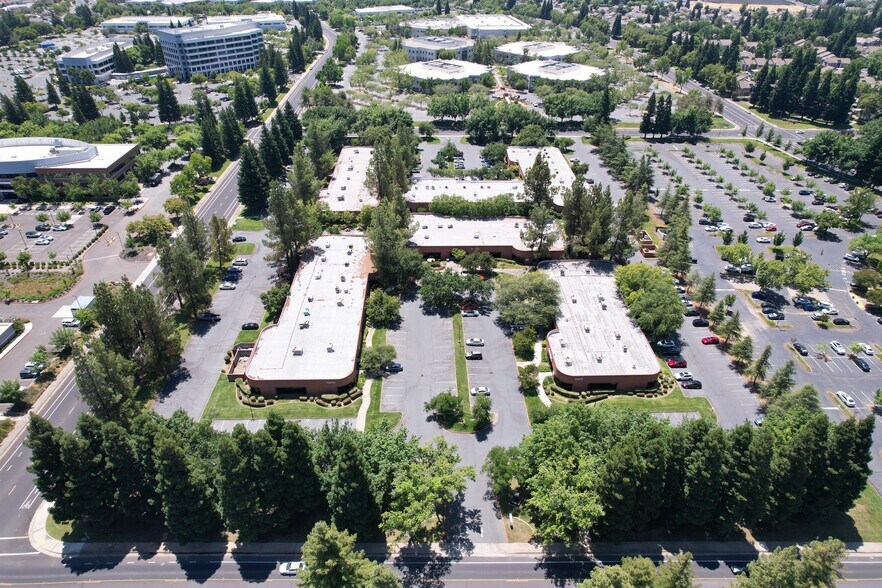 More Photos Of 10690 White Rock Rd, Rancho Cordova Office For Lease