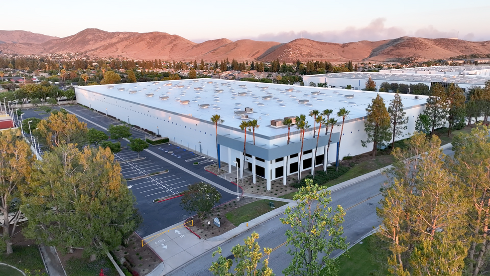 Primary Photo Of 11875 Cabernet Dr, Fontana Warehouse For Lease