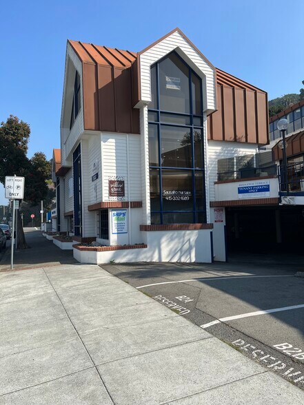 More Photos Of 1001 Bridgeway, Sausalito Storefront Retail Office For Lease