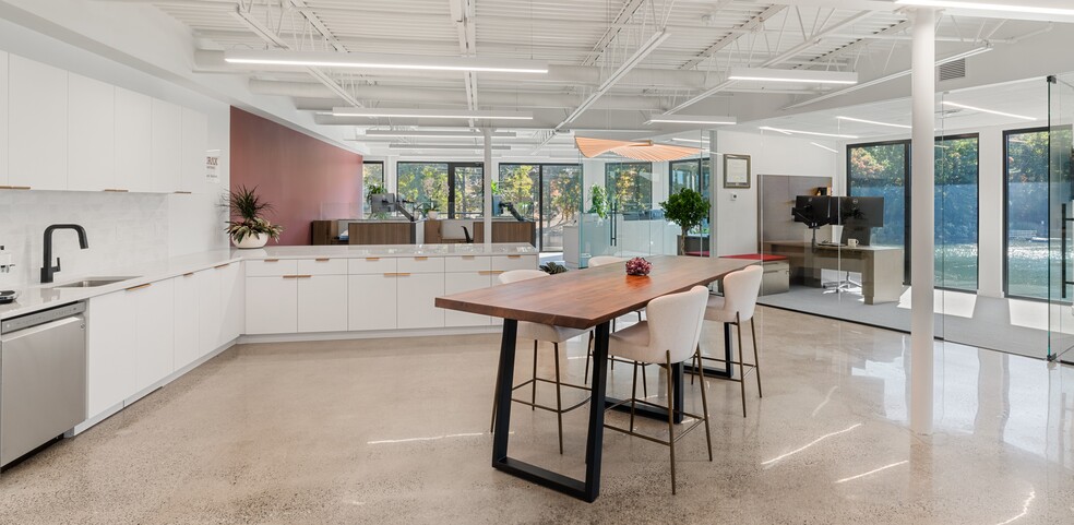 More Photos Of 257 Riverside Ave, Westport Unknown For Lease