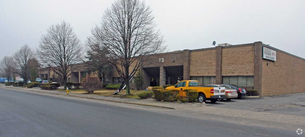 More Photos Of 65-79 E Jefryn Blvd, Deer Park Warehouse For Sale