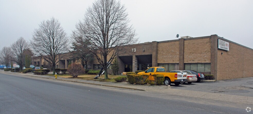 More Photos Of 75 E Jefryn Blvd, Deer Park Warehouse For Sale