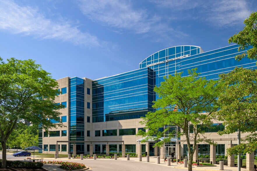 More Photos Of 2711 Technology Dr, Annapolis Junction Office For Lease